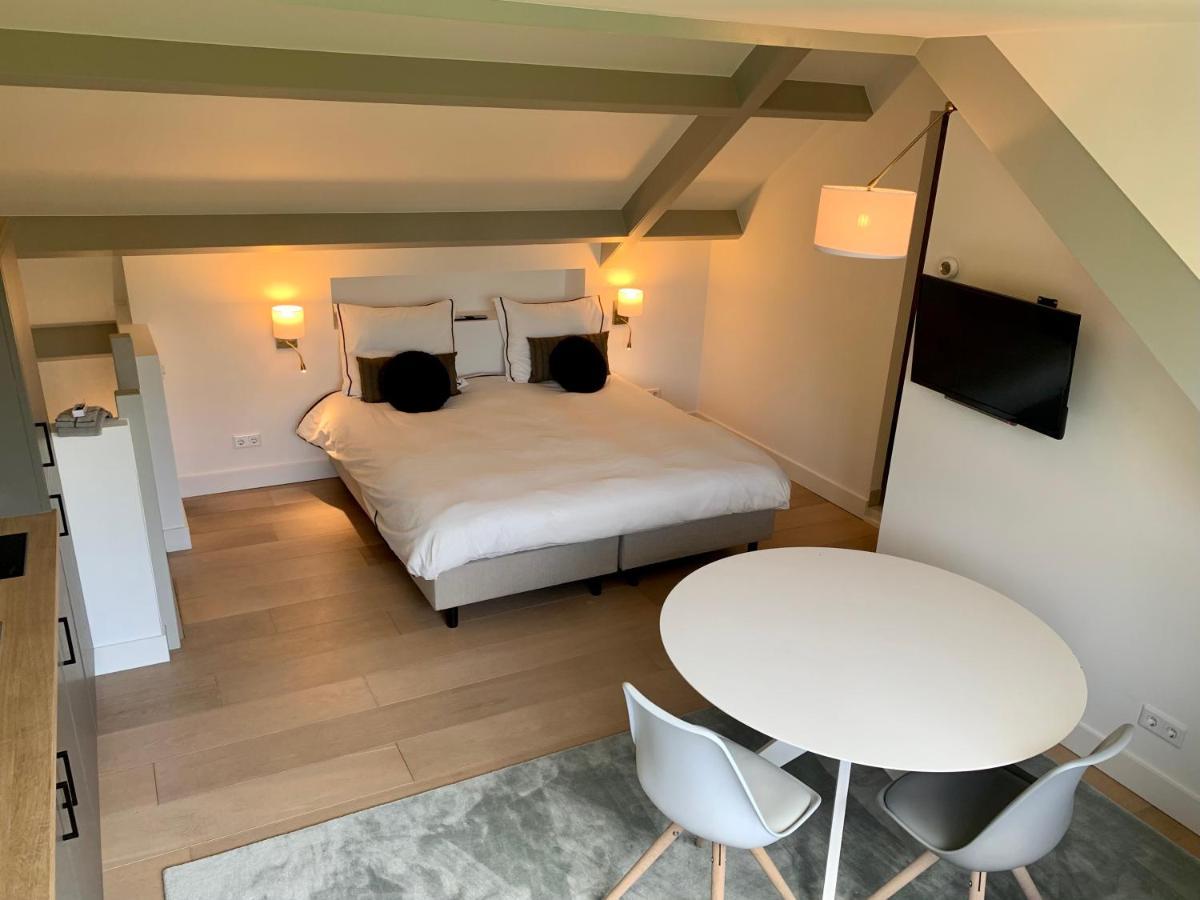 Bed & Breakfast Karakter 덴던겐 외부 사진