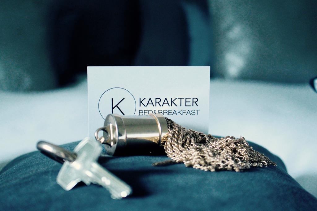 Bed & Breakfast Karakter 덴던겐 외부 사진